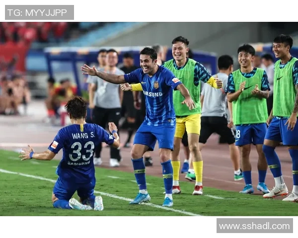 中超决赛精彩回顾恒大与苏宁对决视频集锦全程回放 中超决赛精彩回顾恒大与苏宁对决视频集锦全程回放