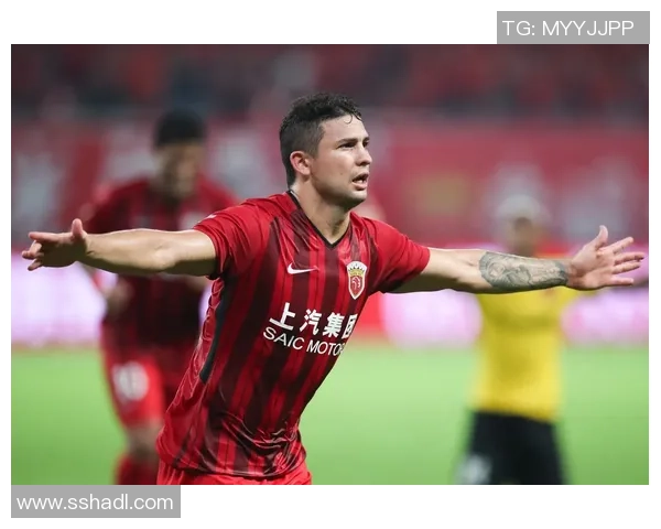 广州恒大淘宝迎战上海上港争夺中超冠军关键战役即将打响 广州恒大淘宝迎战上海上港争夺中超冠军关键战役即将打响