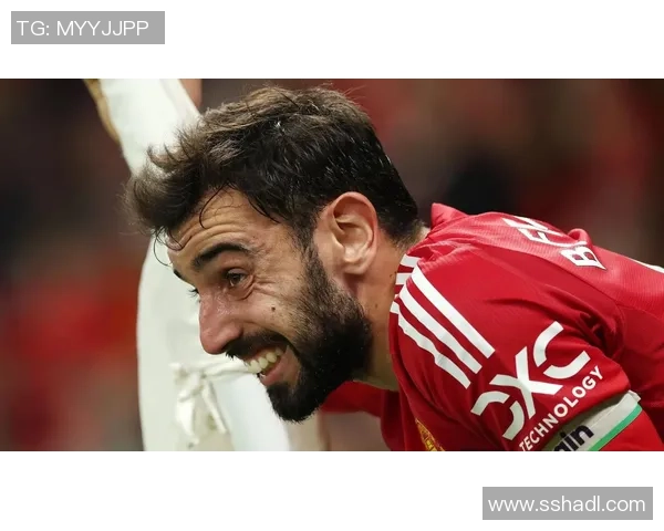 基恩:我不信曼联这些球员能让沙龙重回巅峰,抢夺重要奖项 基恩:我不信曼联这些球员能让沙龙重回巅峰,抢夺重要奖项